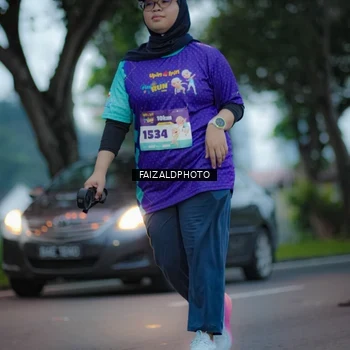 Runner Photo 8324479