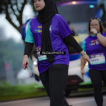 Runner Photo 8324492