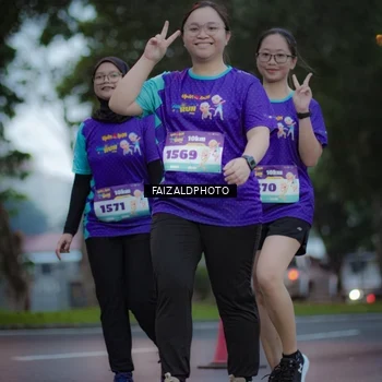 Runner Photo 8324513