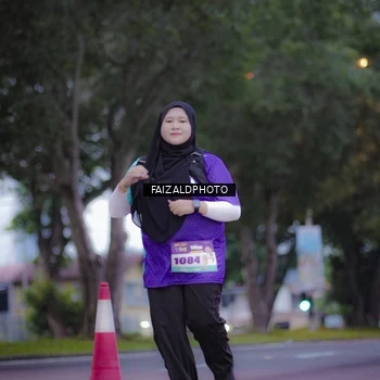 Runner Photo 8324517