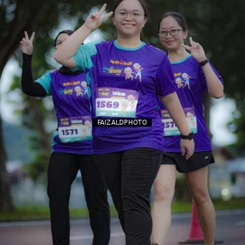 Runner Photo 8324523