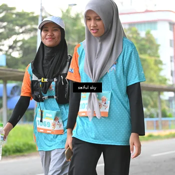 Runner Photo 8324535