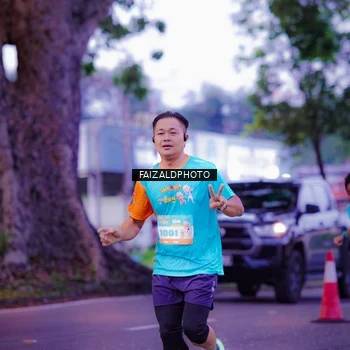 Runner Photo 8324538