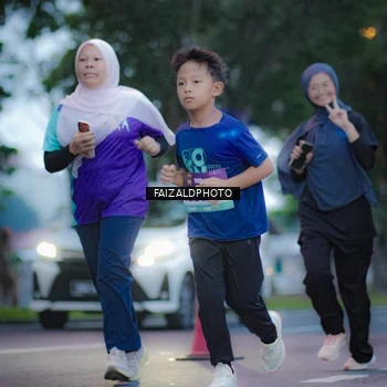 Runner Photo 8324544