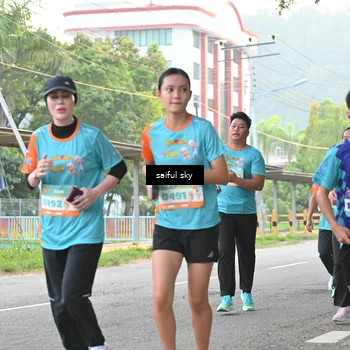 Runner Photo 8324548