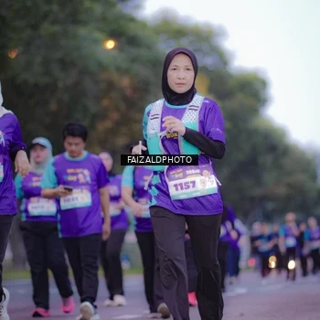 Runner Photo 8324569
