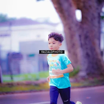 Runner Photo 8324584