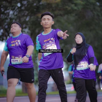 Runner Photo 8324601