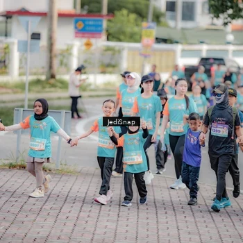 Runner Photo 8324603
