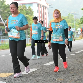 Runner Photo 8324605