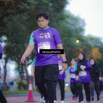 Runner Photo 8324611