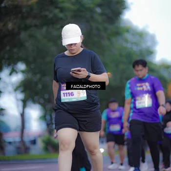 Runner Photo 8324619