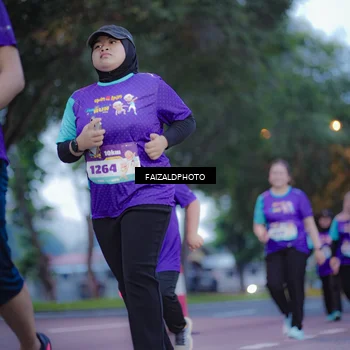Runner Photo 8324626