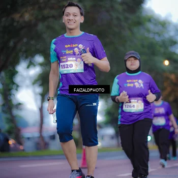 Runner Photo 8324627