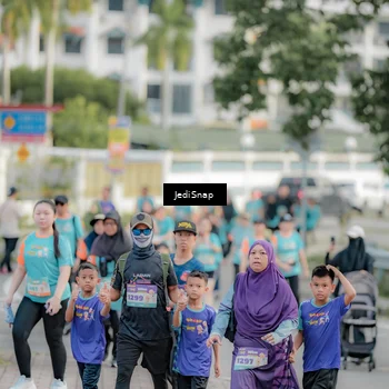 Runner Photo 8324644