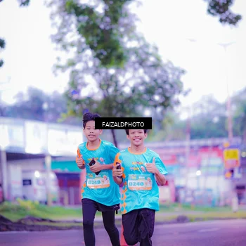 Runner Photo 8324660