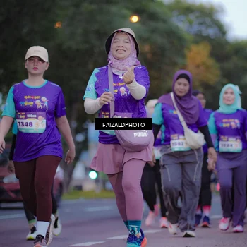 Runner Photo 8324682
