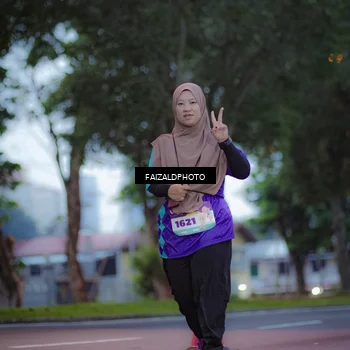 Runner Photo 8324690