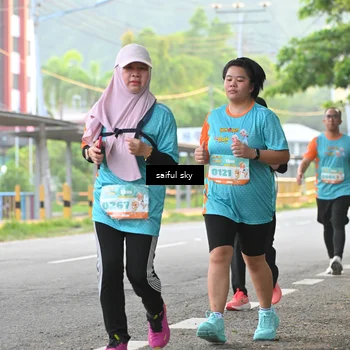 Runner Photo 8324711