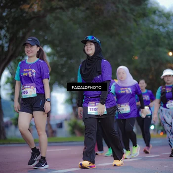 Runner Photo 8324715