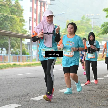 Runner Photo 8324724