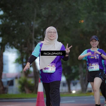 Runner Photo 8324731