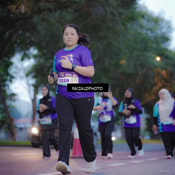 Runner Photo 8324736