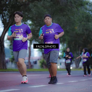 Runner Photo 8324746