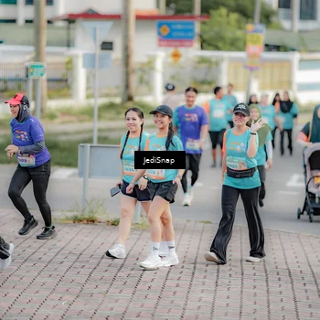 Runner Photo 8324772