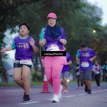 Runner Photo 8324831