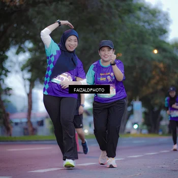 Runner Photo 8324833
