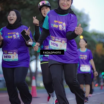 Runner Photo 8324857