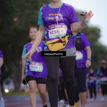 Runner Photo 8324876