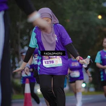 Runner Photo 8324882