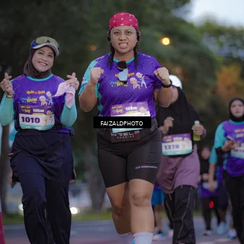 Runner Photo 8324909