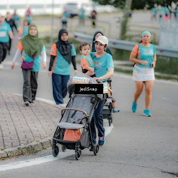 Runner Photo 8324915