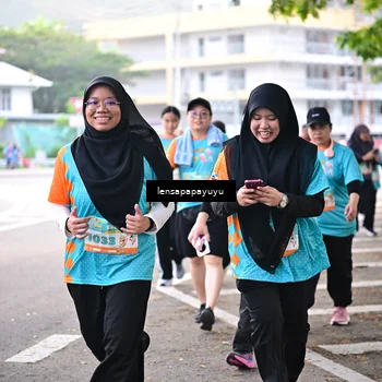 Runner Photo 8324923