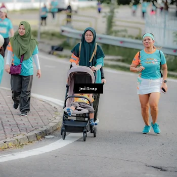 Runner Photo 8324925