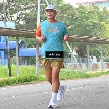 Runner Photo 8324928