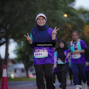 Runner Photo 8324932