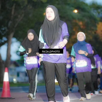 Runner Photo 8324934