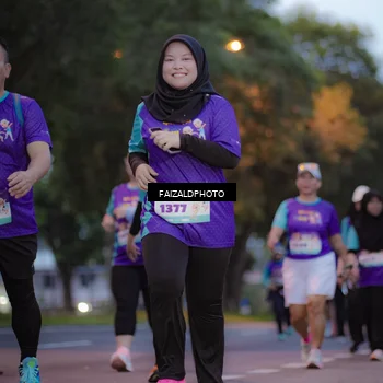 Runner Photo 8324942