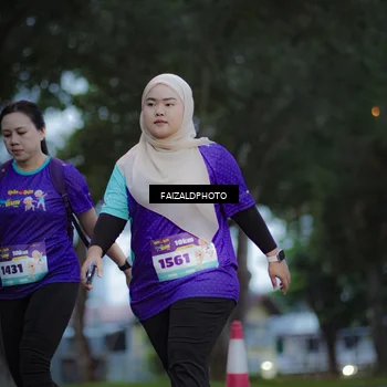 Runner Photo 8324957