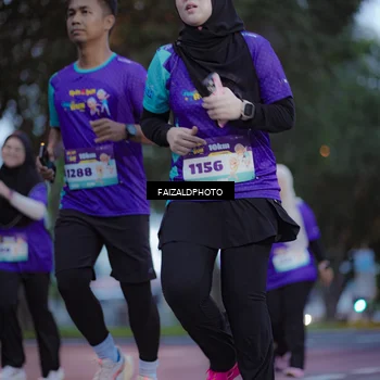 Runner Photo 8324958