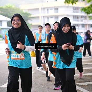 Runner Photo 8324964