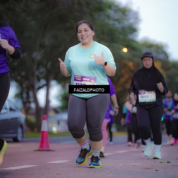Runner Photo 8324972