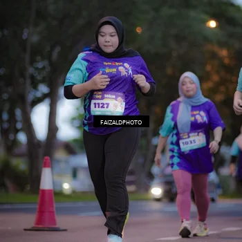 Runner Photo 8324982
