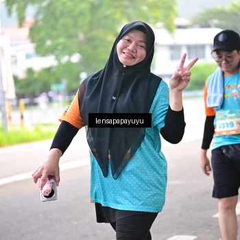 Runner Photo 8324994