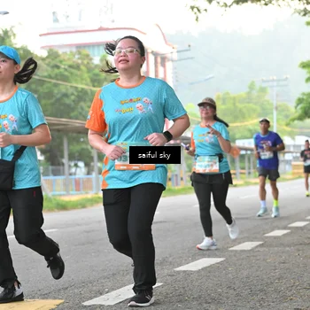 Runner Photo 8325010