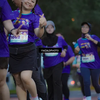 Runner Photo 8325019